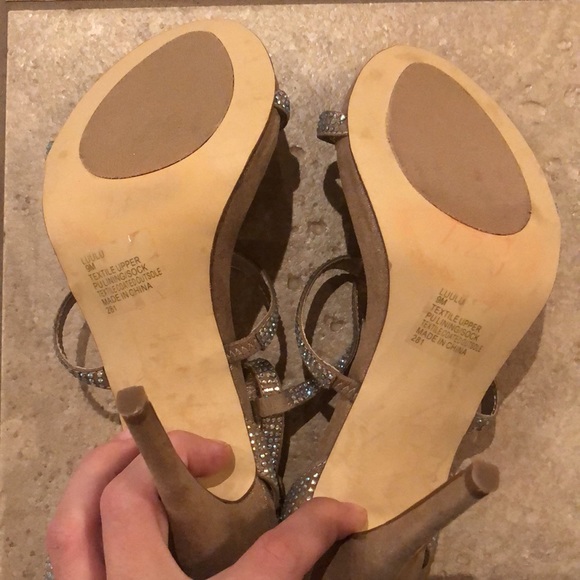 Steve Madden Sparkly Heels Size 9M - Picture 4 of 4